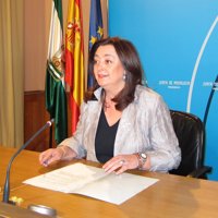 Moreno afirma que PP-A no tiene el "coraje político" de ir a las elecciones andaluzas sin la "muletilla" del caso ERE