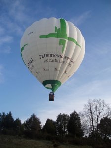 Globo 'Natura' De La Fundación Del Patrimonio Natural.    
