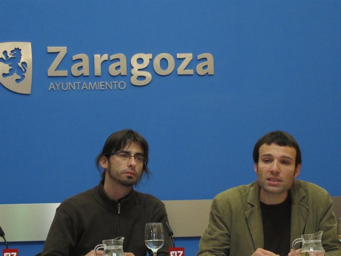 Álvaro Sanz Y Pablo Muñoz (IU) Sala Prensa