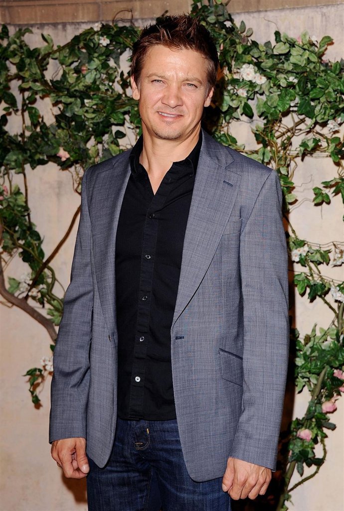 Jeremy Renner 