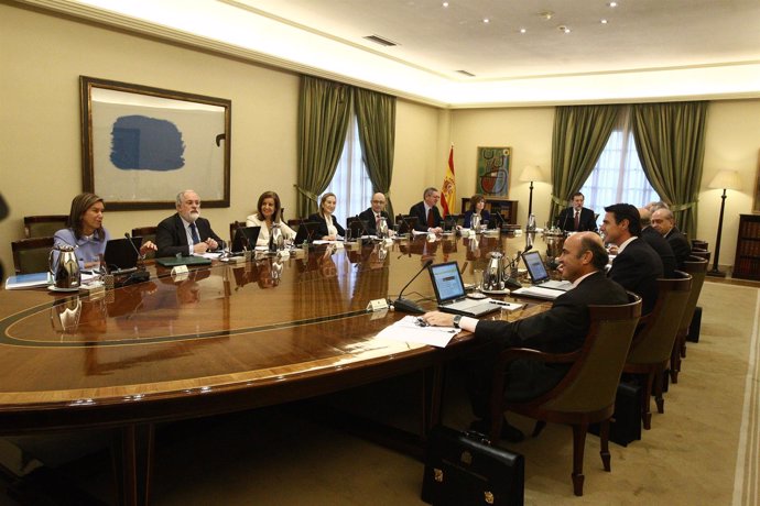 Primera Reunión Del Gobierno De Rajoy En Moncloa