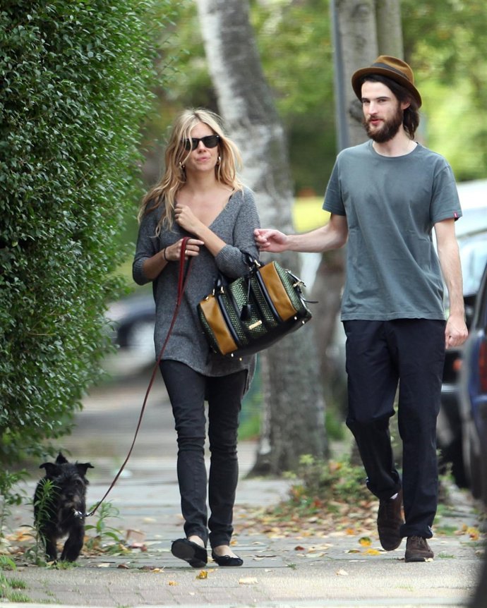Sienna Miller Y Tom Sturridge