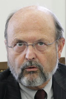 Luc Coene, Miembro Del Consejo De Gobierno Del Banco Central Europeo