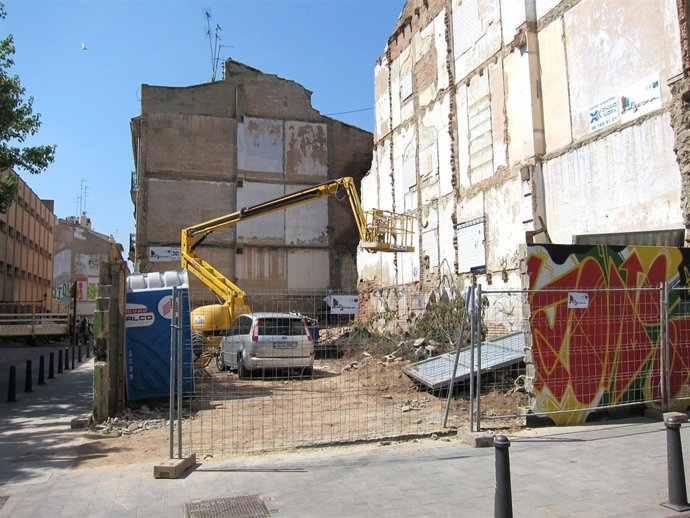 Derribos Para La Ampliación Del IVAM