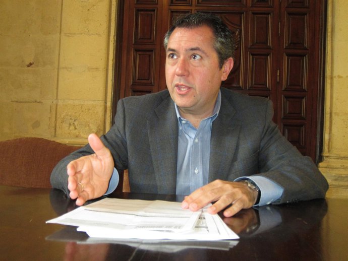 El Portavoz Del PSOE En El Ayuntamiento De Sevilla, Juan Espadas