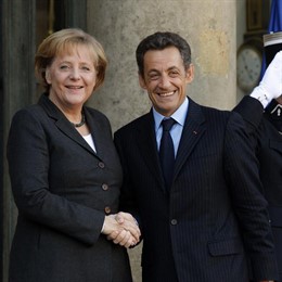 Nicolas Sarkozy y Angela Merkel
