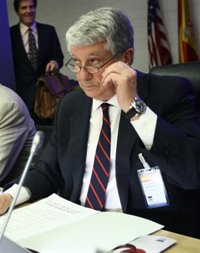 CEOE avisa de que ahora no cabe una reforma "escasa"