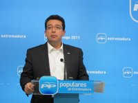 El PP desea "muchos éxitos" a Ramírez del Molino y que termine con el "sectarismo" de su predecesora