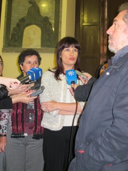 La Consejera Para La Igualdad Y Bienestar, Micaela Navarro