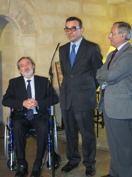 Pau Dols, Aguiló Y Fernando Alzamora