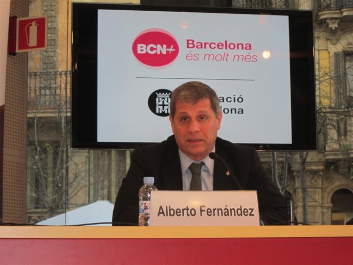 Alberto Fernádez En La Presentación De 'Barcelona Es Mucho Más'