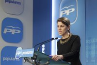 Cospedal justifica los recortes pues "antes que ser popular hay que ser eficaz"