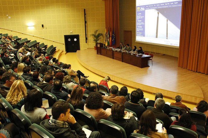 Sesión Claustral De La UPO