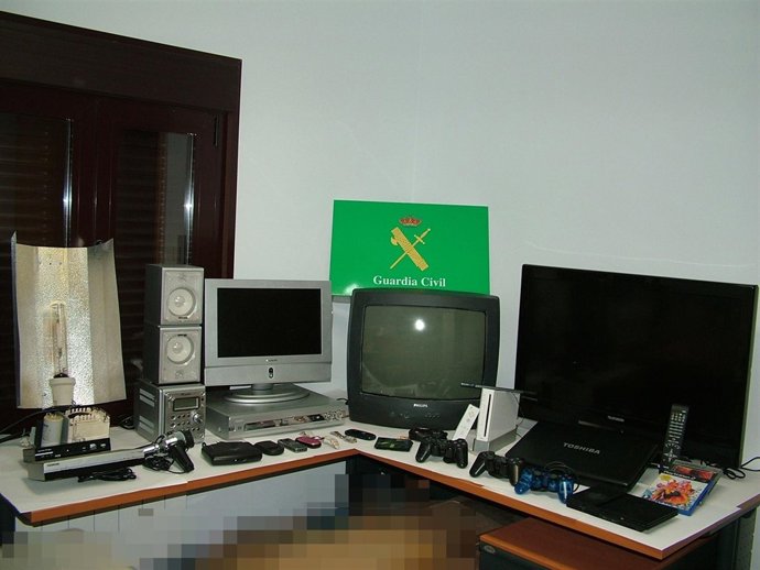 Objetos Recuperados En La Operación Llevada A Cabo En Burgos