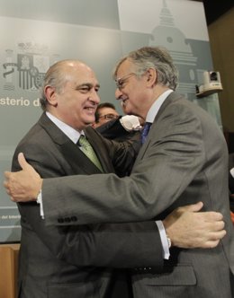 Jorge Fernández Díez Y Eduardo Torres-Dulce
