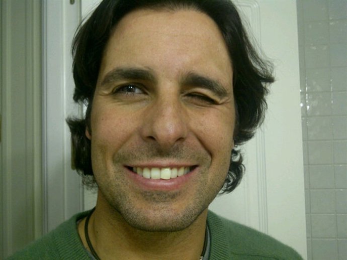 Fran Rivera Guiñando Un Ojo 