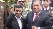 El Presidente De Irán, Mahmud Ahmadineyad, Y El De Venezuela, Hugo Chávez.