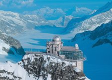 El Observatorio En Un Paisaje Alpino Espectacular