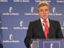 Esteban En Rueda De Prensa