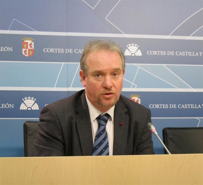 El Secretario Del Grupo Parlamentario Socialista, José Francisco Martín.