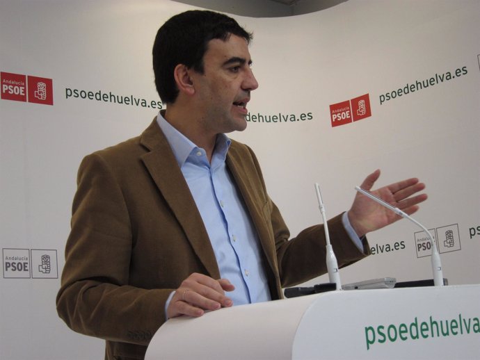 El Portavoz Del Grupo Socialista En El Parlamento De Andalucía, Mario Jiménez.