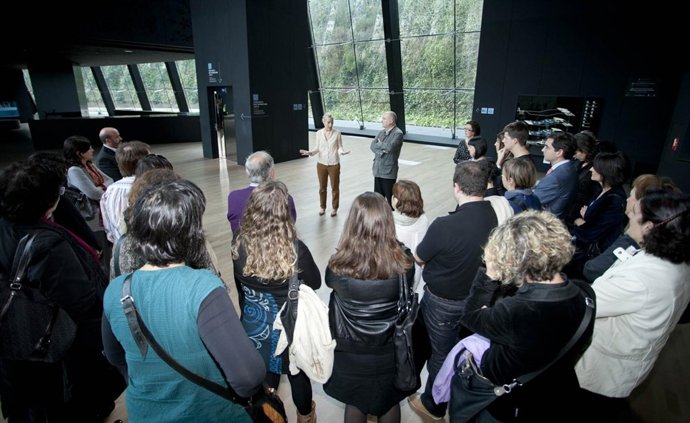 Visita Guiada En El Museo Balenciaga.