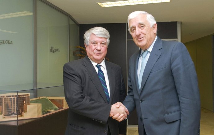 Arturo Fernández Y Santiago Herrero, Hoy En La CEA.