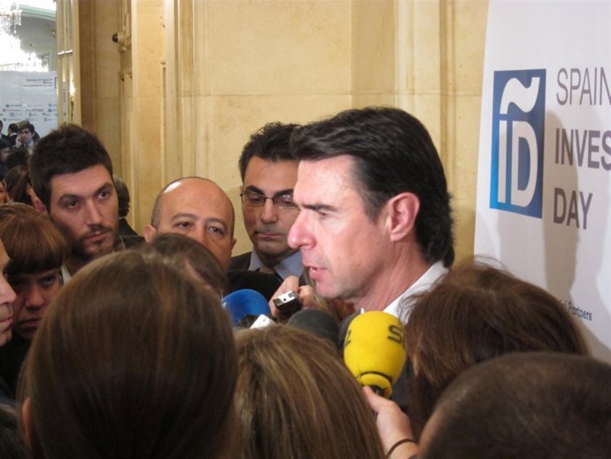 El Ministro De Industria, José Manuel Soria