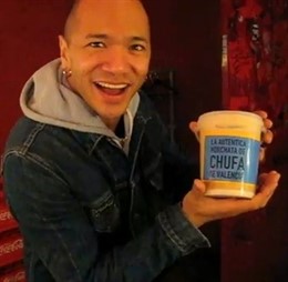 Danko Jones Con El Envío De Horchata De Chufa