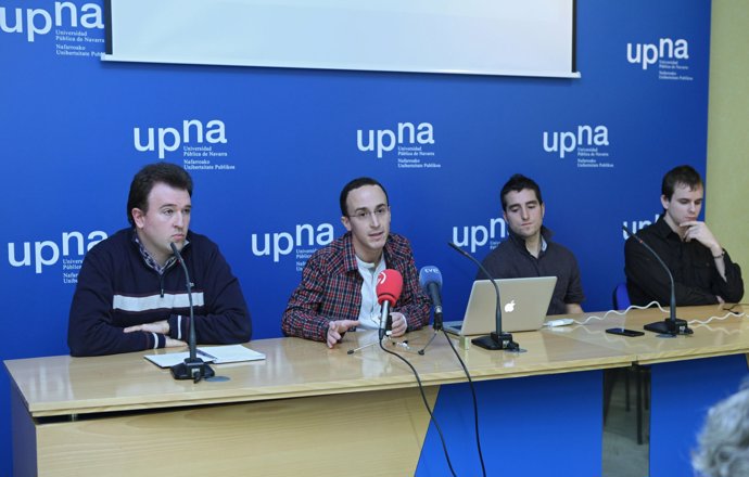 Estudiantes De La UPNA Creadores Del Portal Web Sobre La Comarca De Pamplona