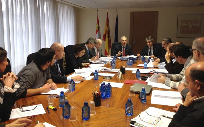 Reunión De La Comión Permanente Del CES