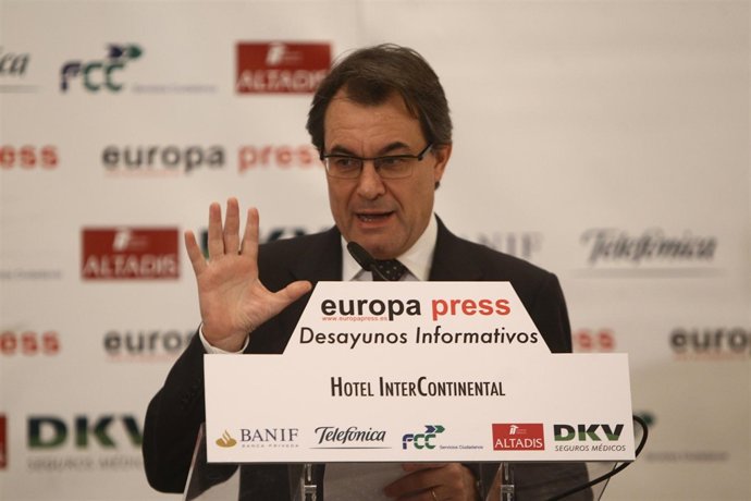 Artur Mas En Los Desayunos De Europa Press