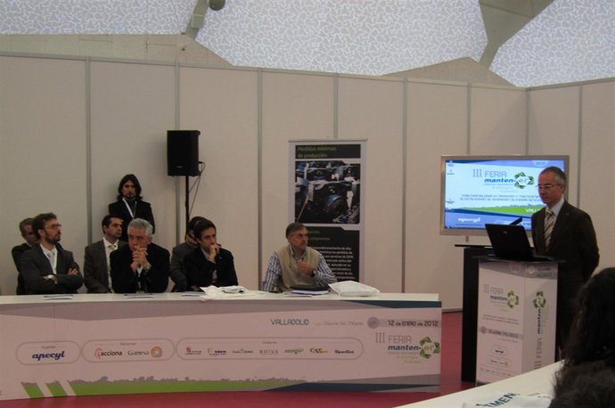 Ricardo González Mantero Interviene En La Presentación De La Jornada Manten-Er