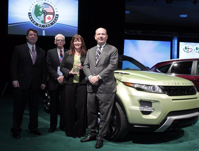 Premio Todoterreno Del Año 2012 En Norteamérica Para El Range Rover Evoque