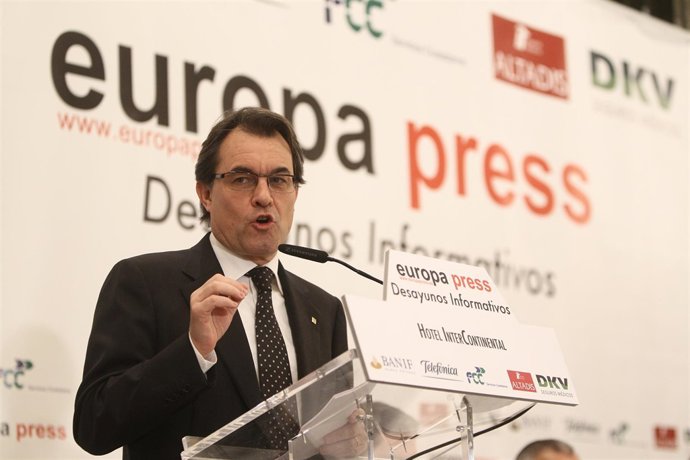 Artur Mas En Los Desayunos De Europa Press