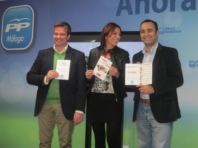 González, Fernández Y Cortés Muestran Los Dípticos