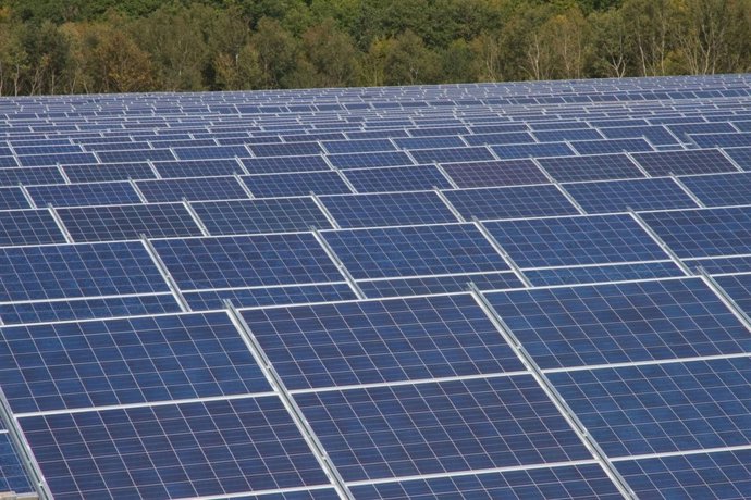 Una Empresa Del Parc Científic Promueve Un Proyecto Fotovoltaico En Francia