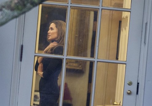 Angelina Jolie Y Brad Pitt En La Casa Blanca