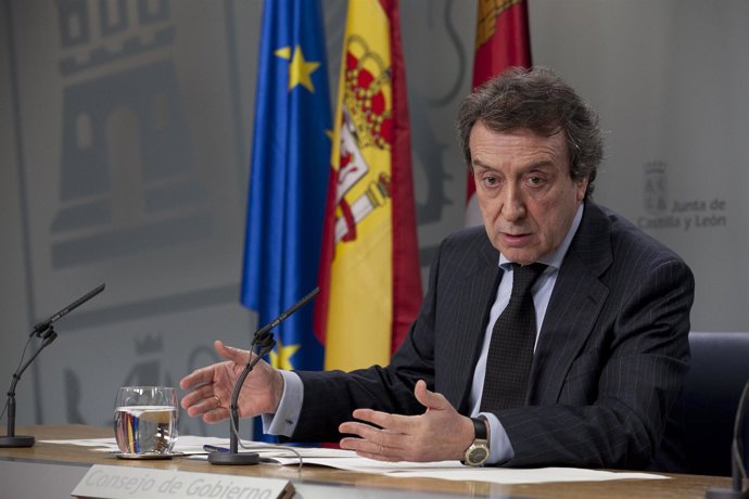 El Consejero De La Presidencia Y Portavoz, José Antonio De Santiago-Juárez