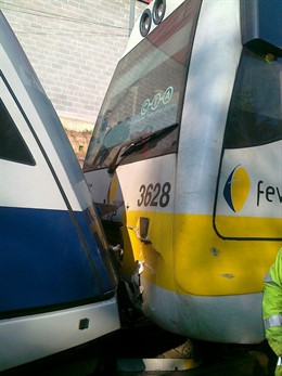 Colisión De Dos Trenes De Feve