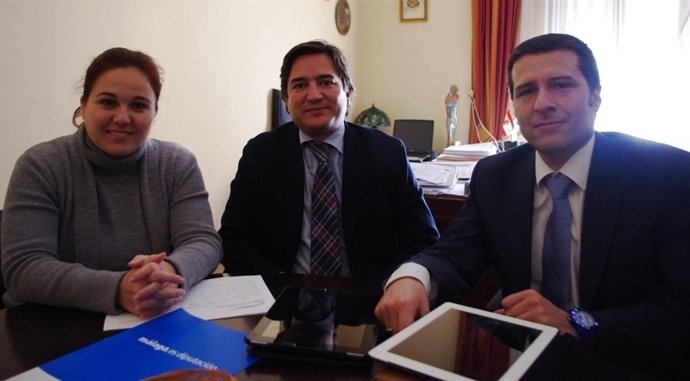 Alcaldesa Algarrobo, Natacha Rivas (PA), Bernal, Y Pte Mancomunidad Oriental