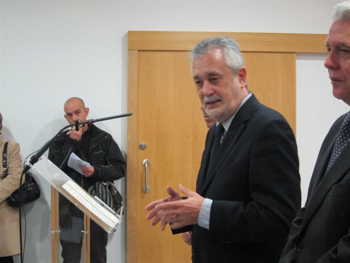 Presidente De La Junta, José Antonio Griñán En Granada