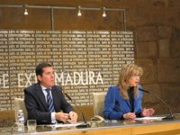 Extremadura pondrá en marcha un proyecto piloto de teletrabajo en la administración pública
