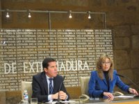 El Gobierno extremeño suscribe 12 encomiendas de gestión con GPEX por importe global de 7,6 millones