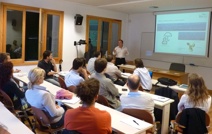 Un Encuentro De Idimar En El Imedea. 