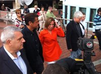 Chacón dice que en el PP "no son competentes ni valientes"