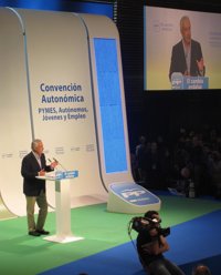 Arenas augura "un agujero" en las cuentas "más significativo" que el de España