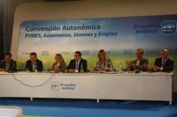 PP-A trabaja en un Libro Blanco para crear "un nuevo turismo" en Andalucía