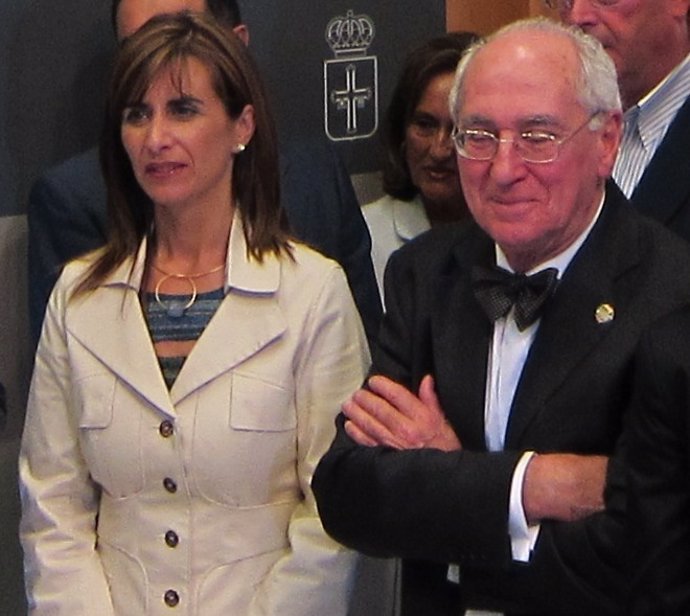 Ana Isabel Álvarez Y Emilio Marcos Vallaure