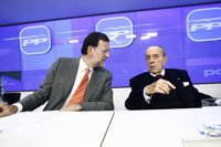 Rajoy ensalza el papel "clave" de Manuel Fraga en la Transición